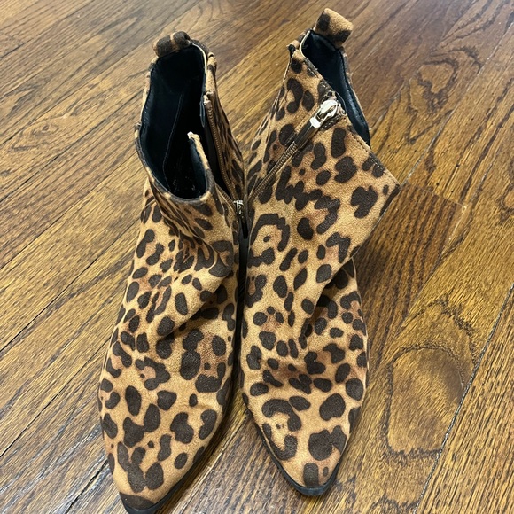 A New Day Leopard print booties - Picture 3 of 7